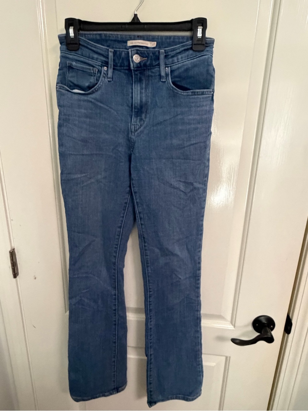 Classic High-Rise Women's Blue Jeans